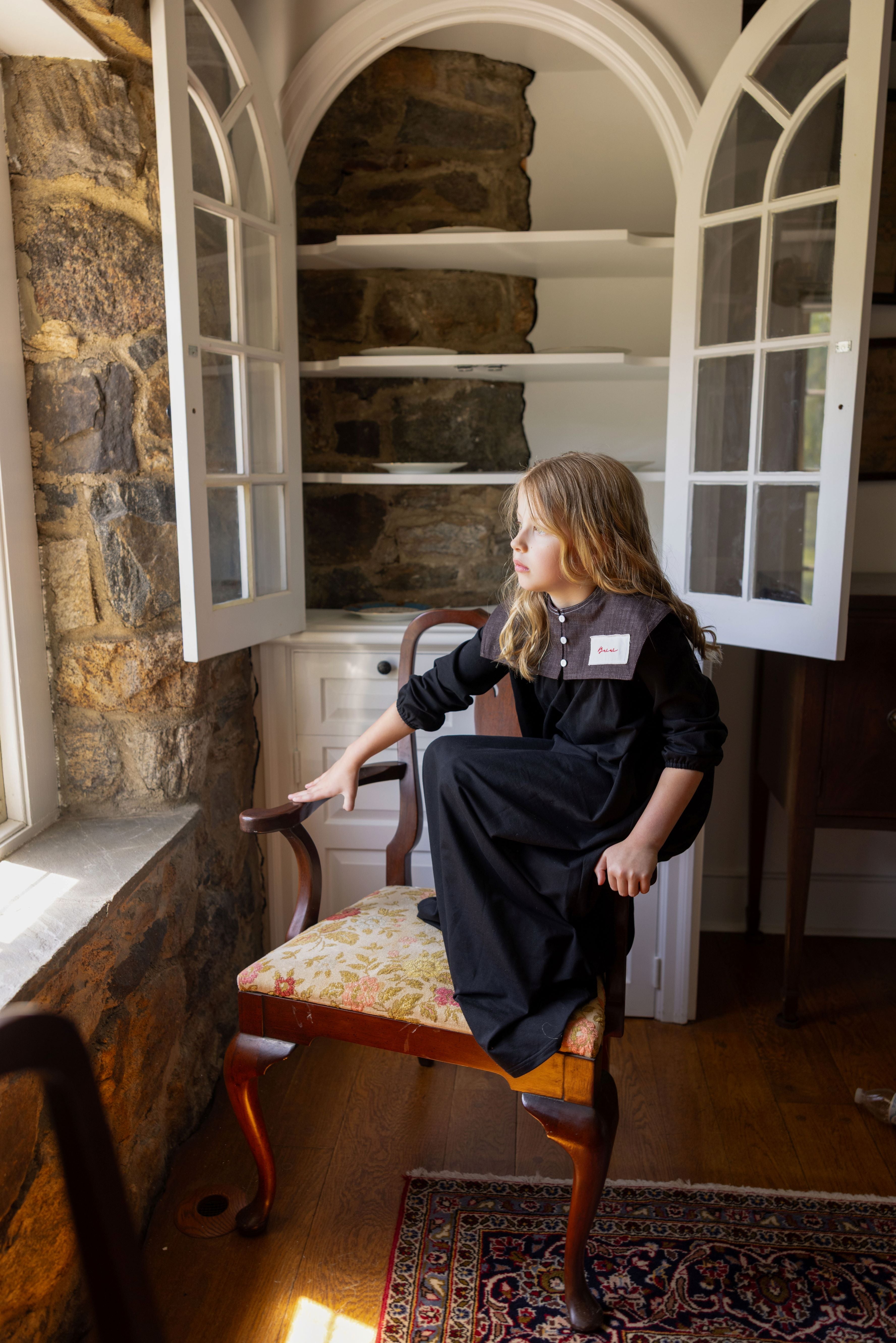 Brown Collar Logo Robe