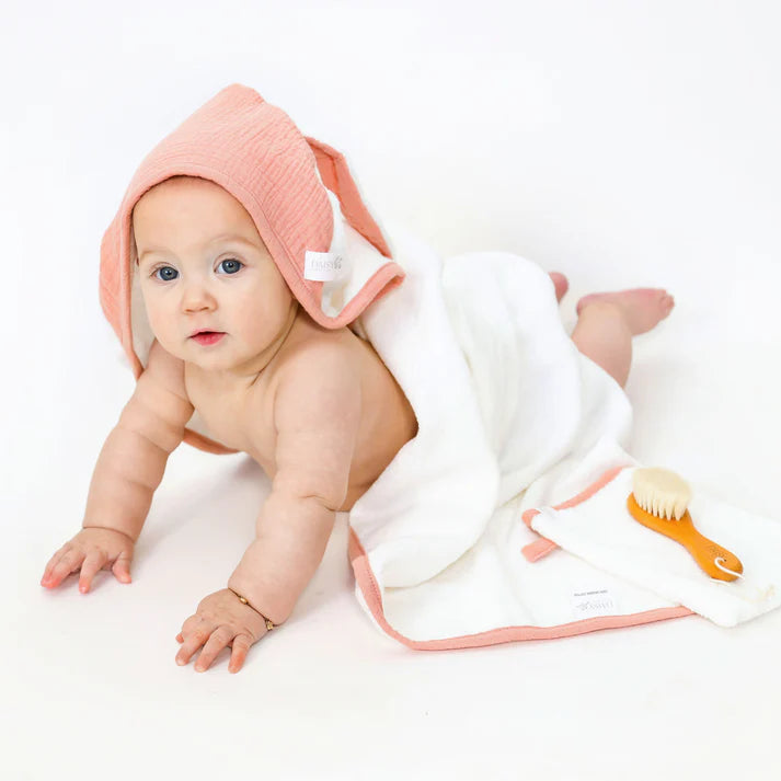 hooded towel,brush,mitten