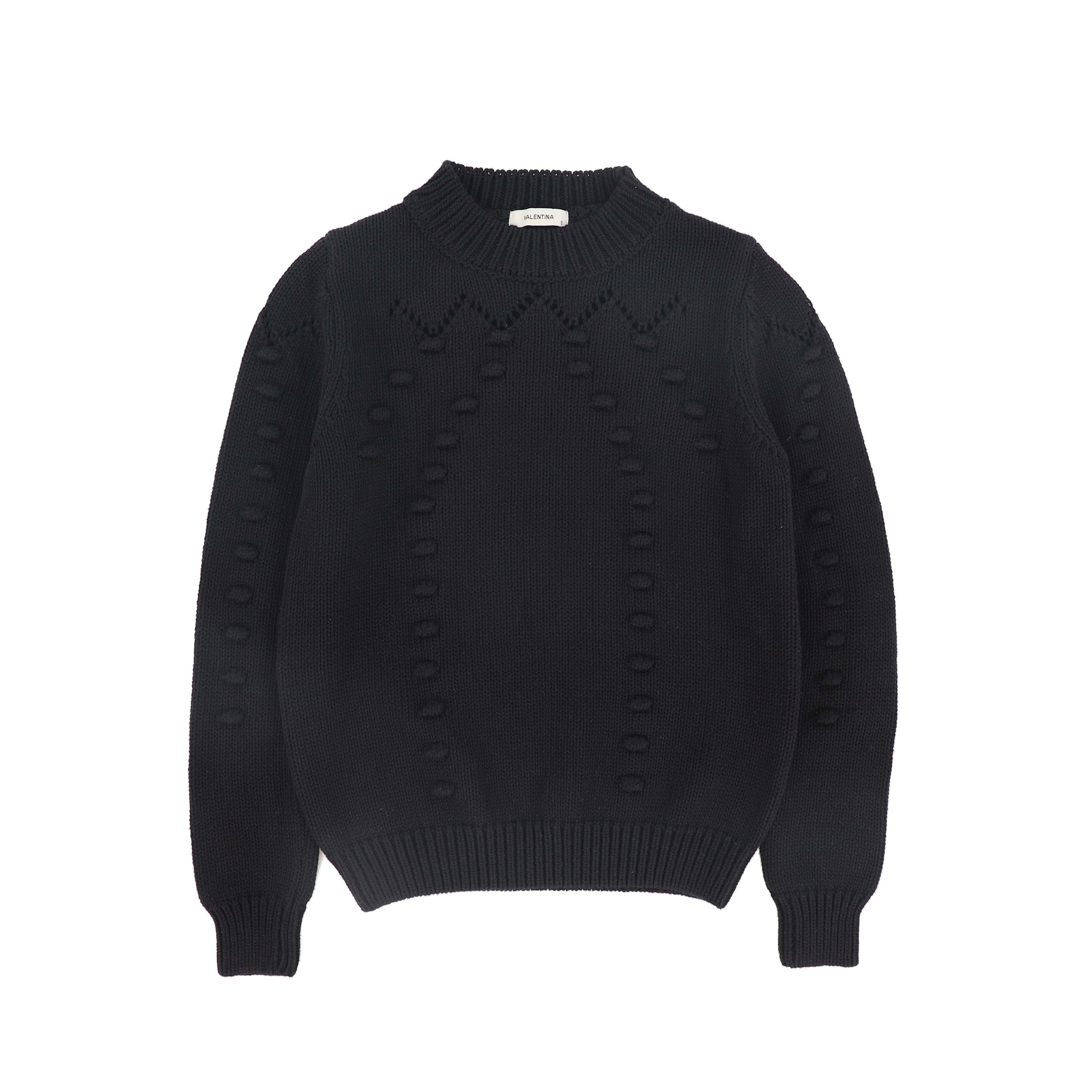 BLACKSWEATER234040_2.jpg