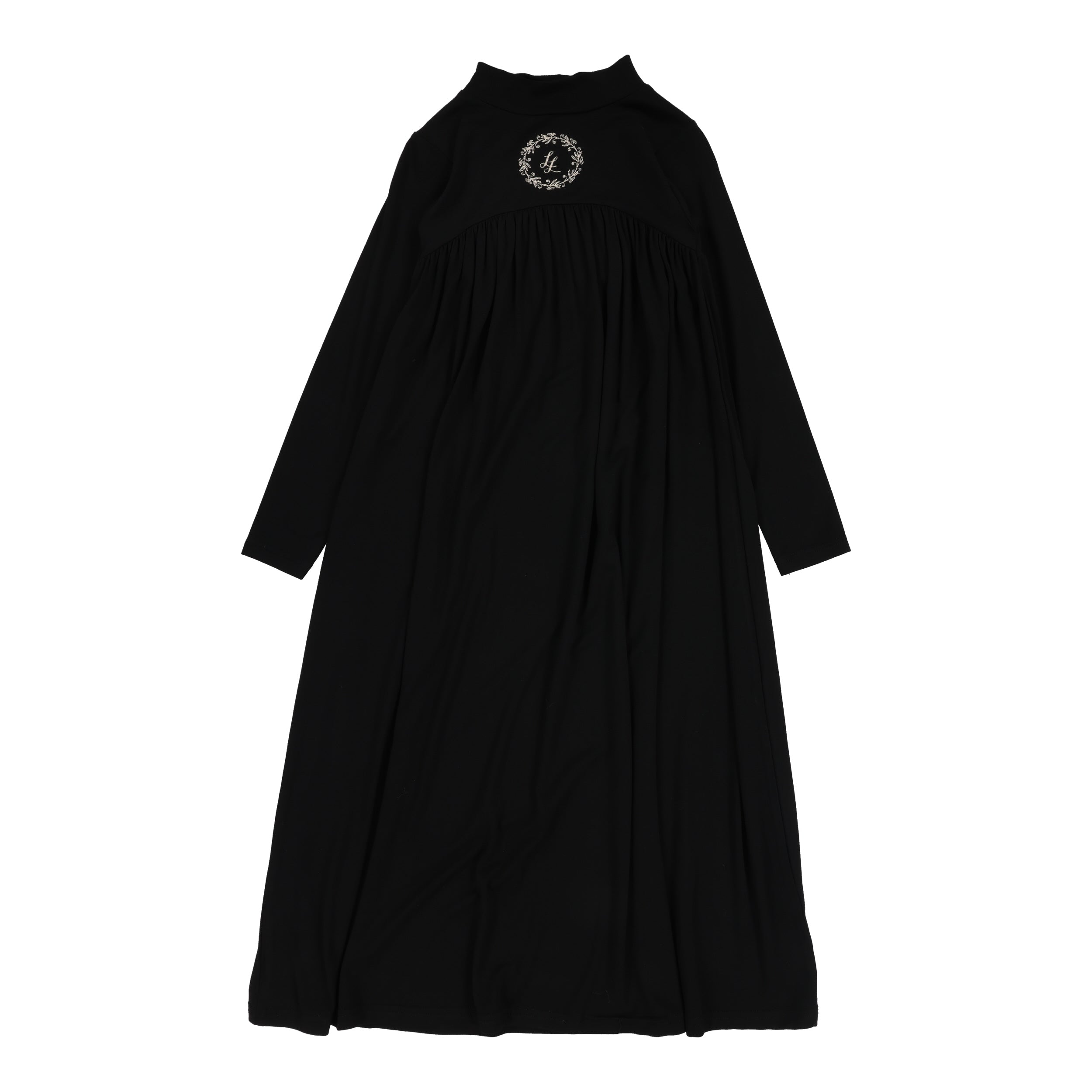 Dresswear_Loungewear-complete_LEM-BLA.jpg