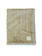 Ritz cable design plush blanket