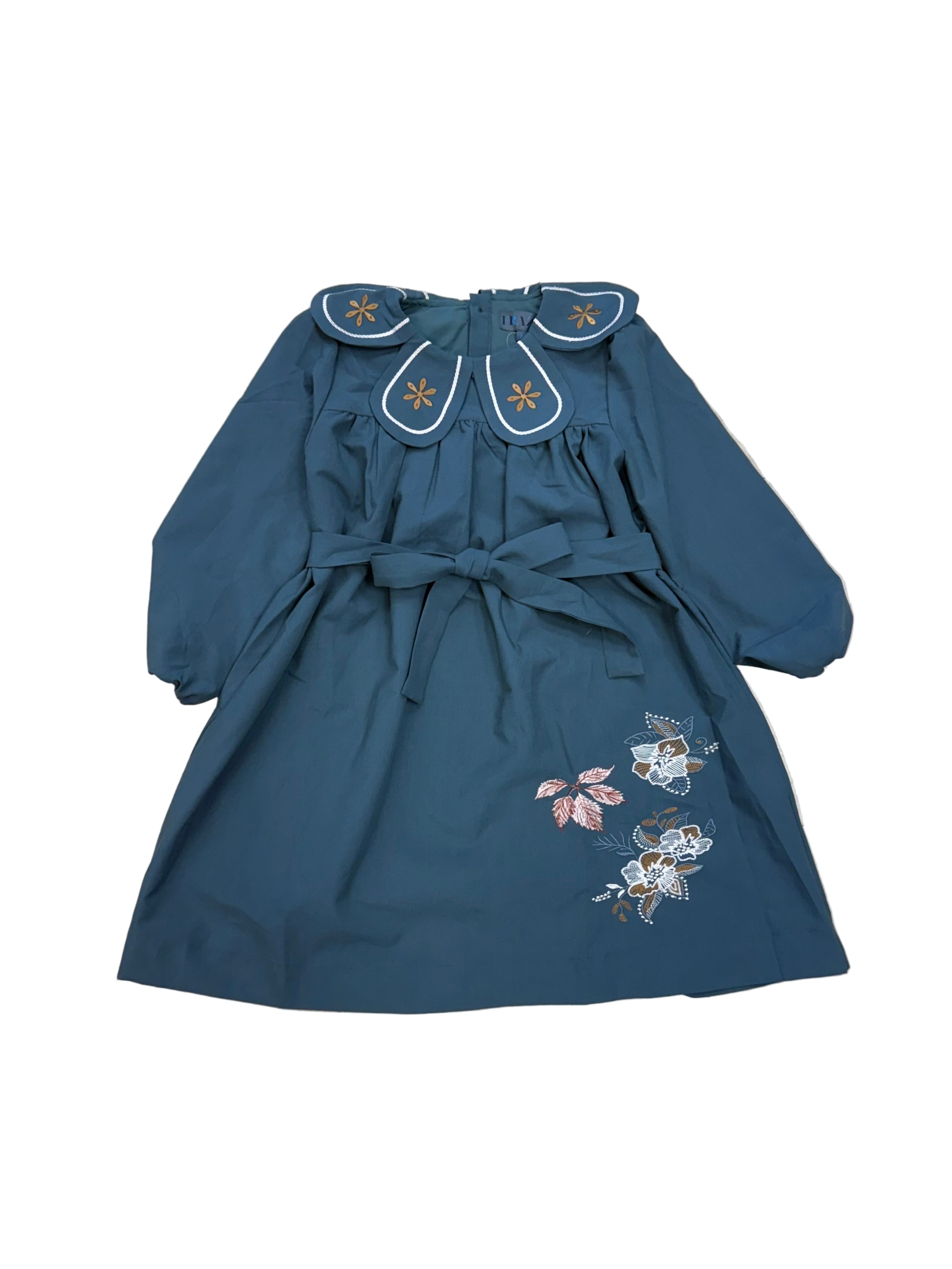 Embroidered flower collar dress