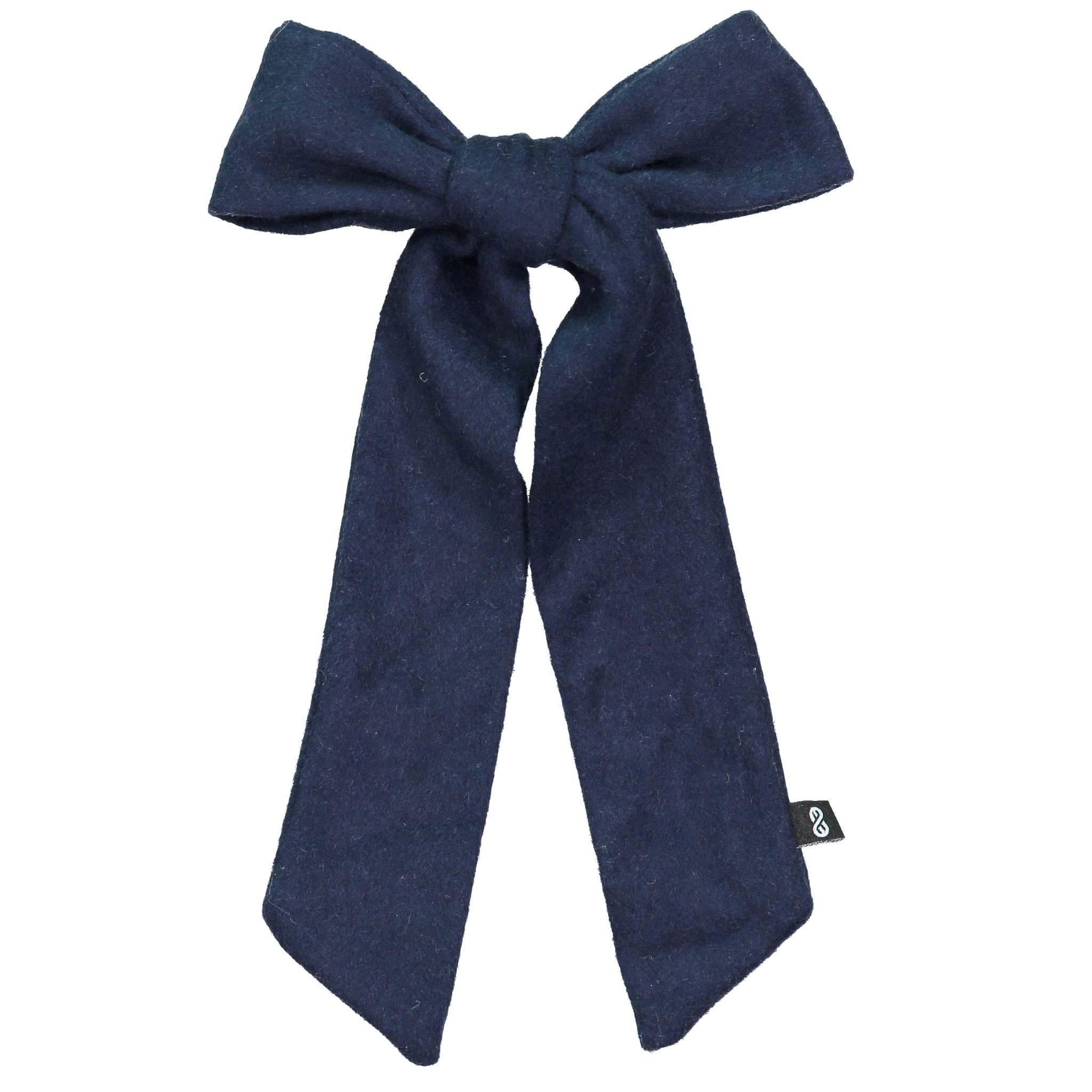 woolly bow clip
