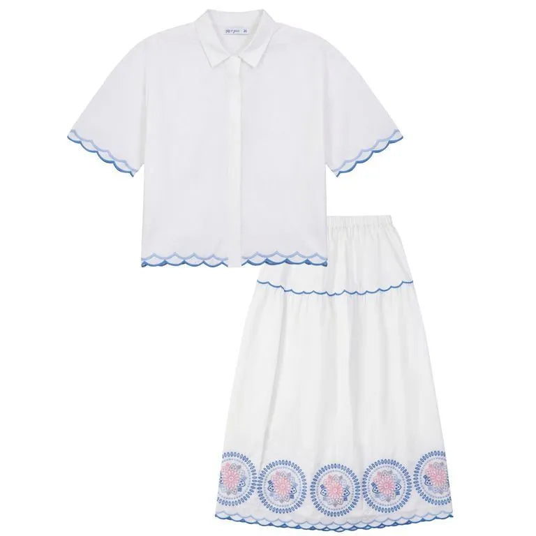 Scalloped Embroidered Teen Set